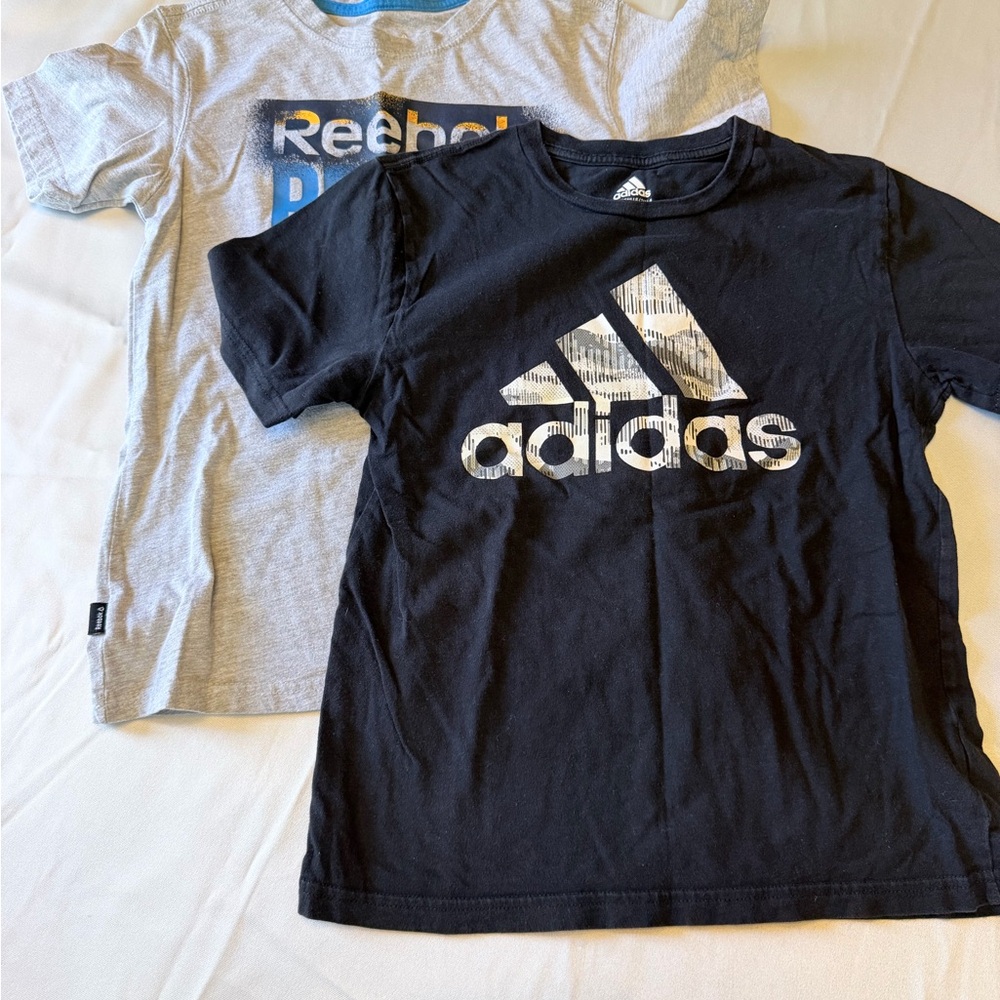 Reebok Kids Gray and Black T-Shirts